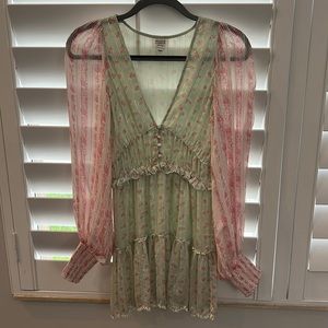 Hemant & Nandita Gorgeous Dress